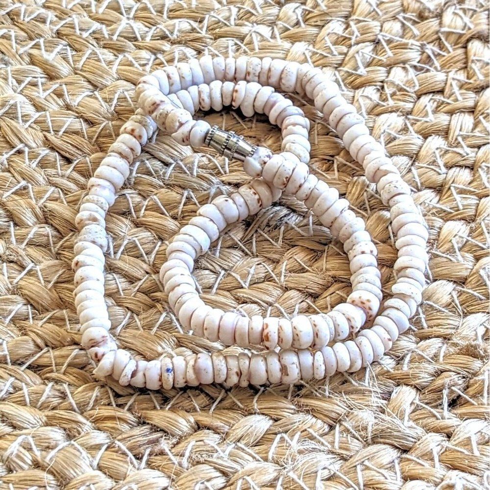 Disco Lemonade Vintage Tigers Eye Puka Shell Choker Necklace 16” Surfer Seashell